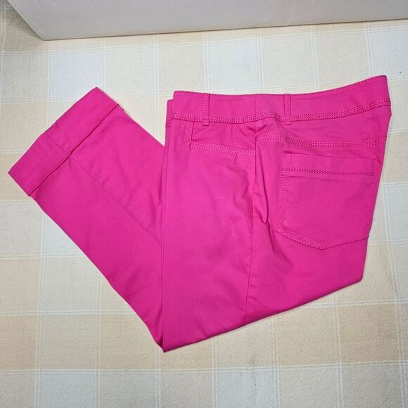 Cache Stretch Pink Cuffed Zip Front Barbiecore Resort Wear Cropped Ankle Pants - Picture 2 of 11